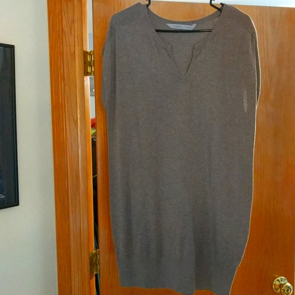 Sleeveless tunic sweatet